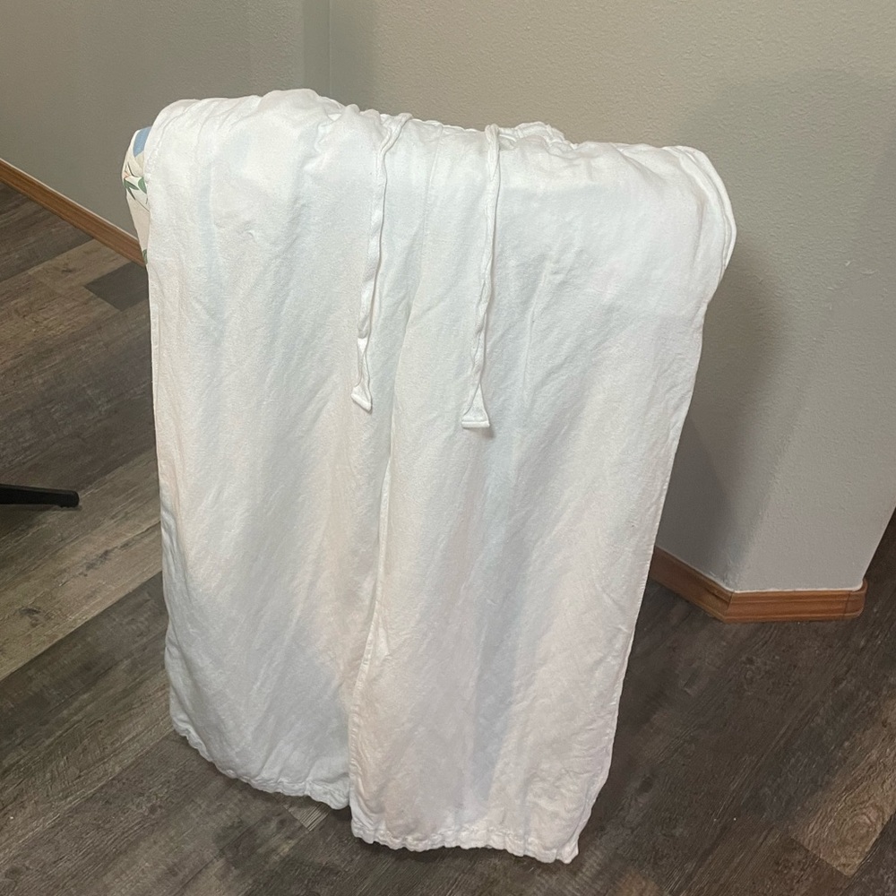 White linen blend wide leg pants